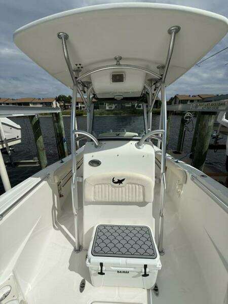 23ft Mako Yacht For Sale