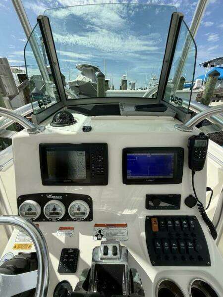 23ft Mako Yacht For Sale