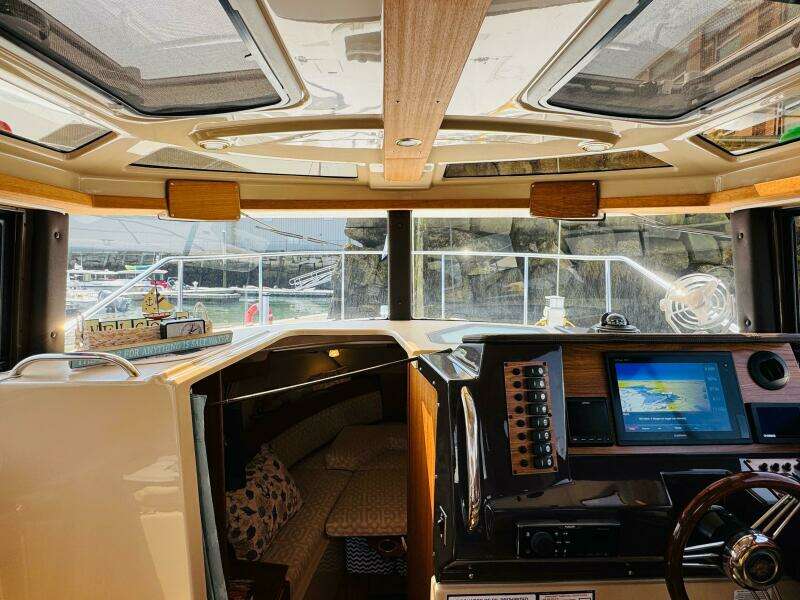 27ft Ranger Tugs Yacht For Sale