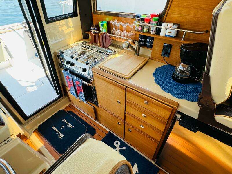27ft Ranger Tugs Yacht For Sale