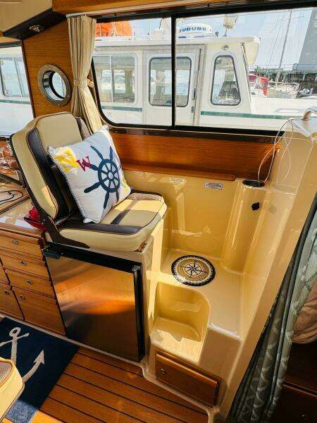 27ft Ranger Tugs Yacht For Sale