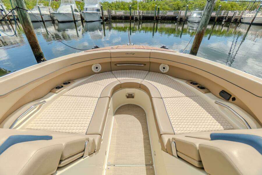 TURLTE TIME 31ft Chris Craft Yacht For Sale