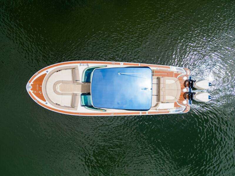 TURLTE TIME 31ft Chris Craft Yacht For Sale