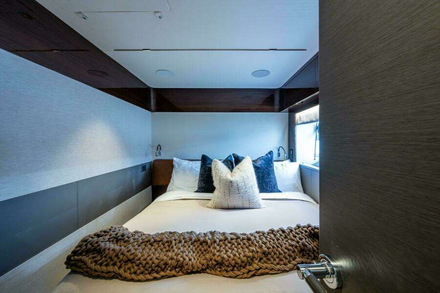 SPLASH 95ft Princess Yacht For Sale