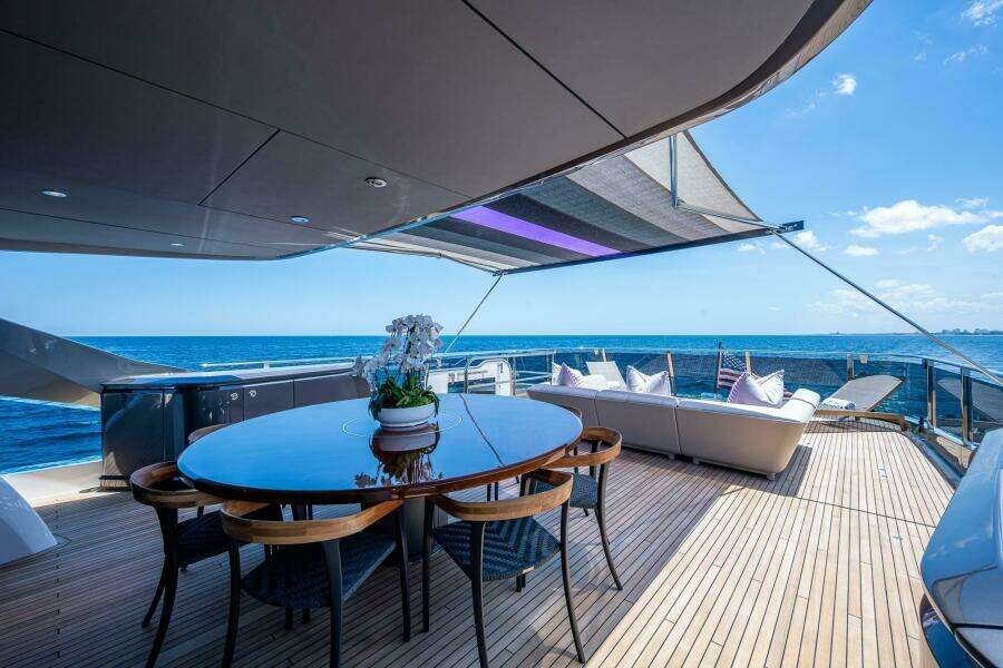 SPLASH 95ft Princess Yacht For Sale