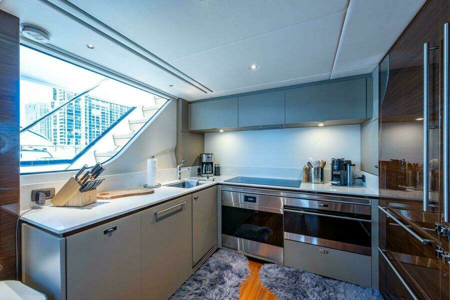 SPLASH 95ft Princess Yacht For Sale