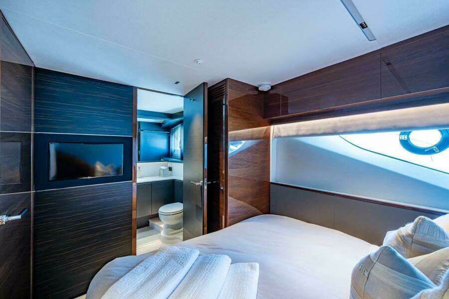 SPLASH 95ft Princess Yacht For Sale