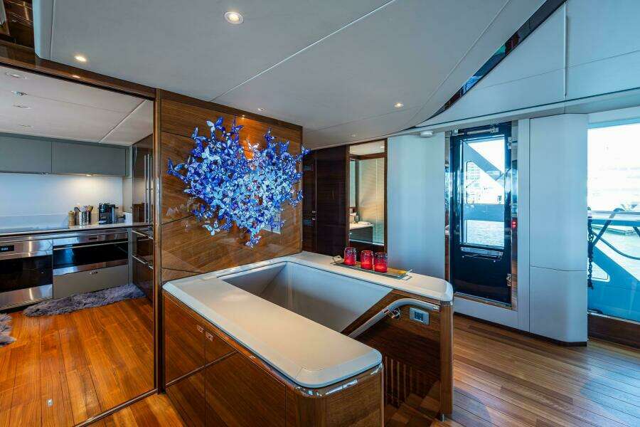 SPLASH 95ft Princess Yacht For Sale