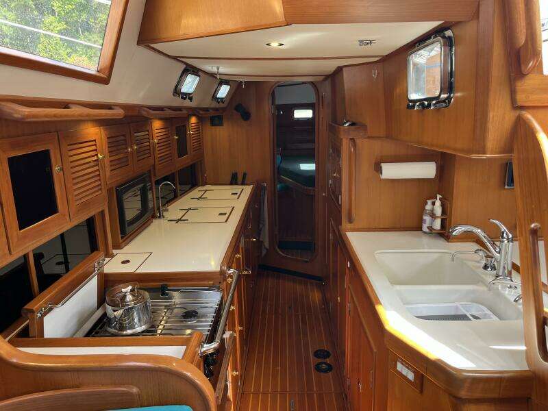 Elouise 54ft Hylas Yacht For Sale