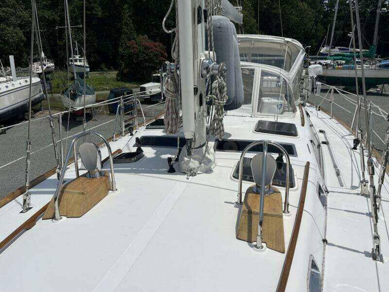 Elouise 54ft Hylas Yacht For Sale