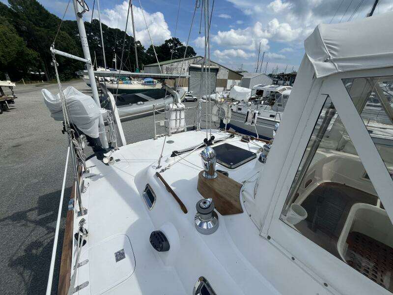 Elouise 54ft Hylas Yacht For Sale
