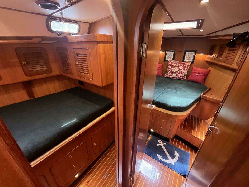 Elouise 54ft Hylas Yacht For Sale