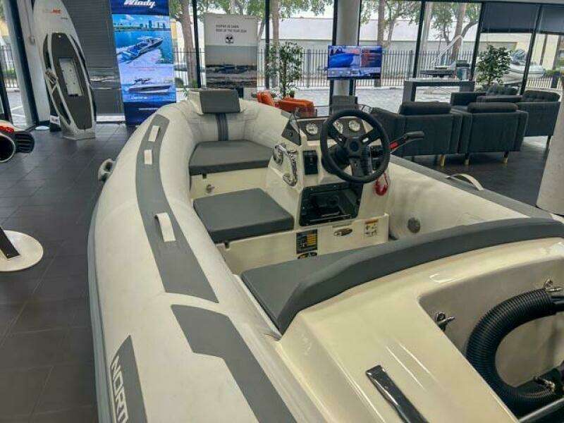 10ft Northstar Yacht For Sale