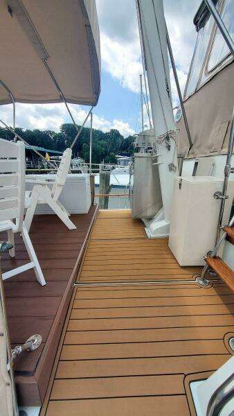 Sundeck Passageway Port