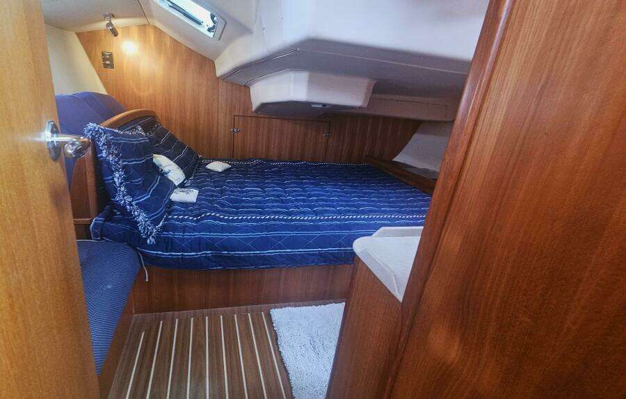 38ft Hunter Yacht For Sale