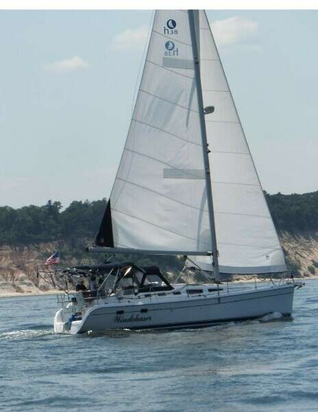 38ft Hunter Yacht For Sale