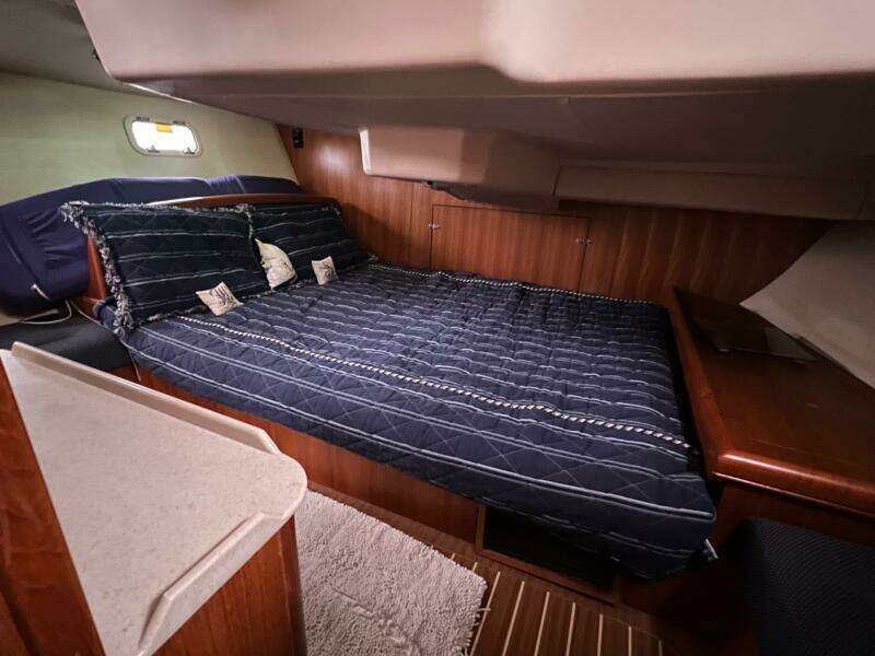 38ft Hunter Yacht For Sale