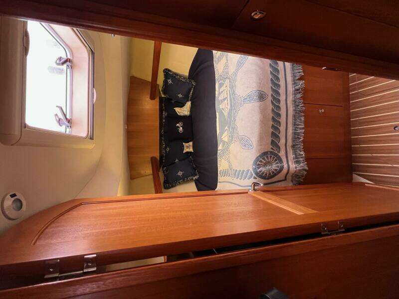 38ft Hunter Yacht For Sale