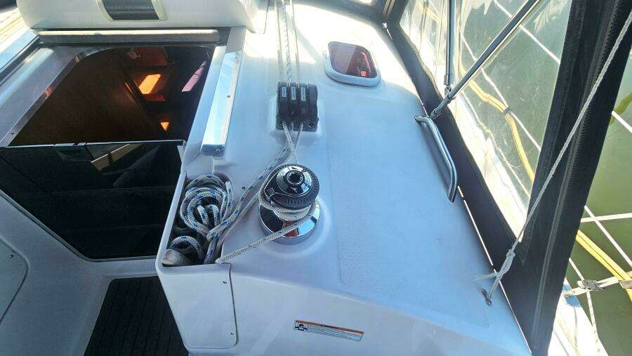 38ft Hunter Yacht For Sale