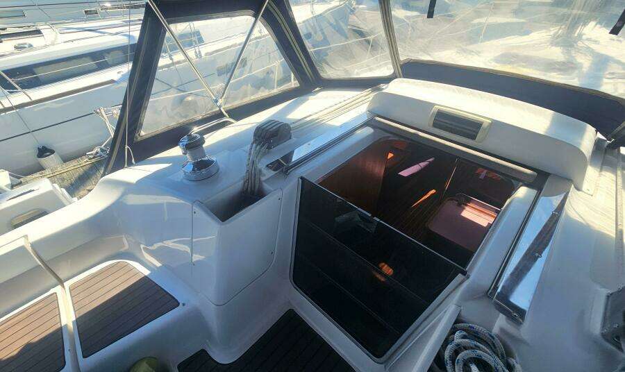 38ft Hunter Yacht For Sale