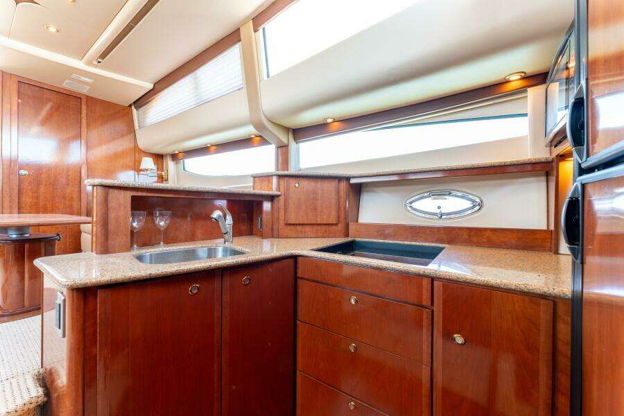 47ft Meridian Yacht For Sale
