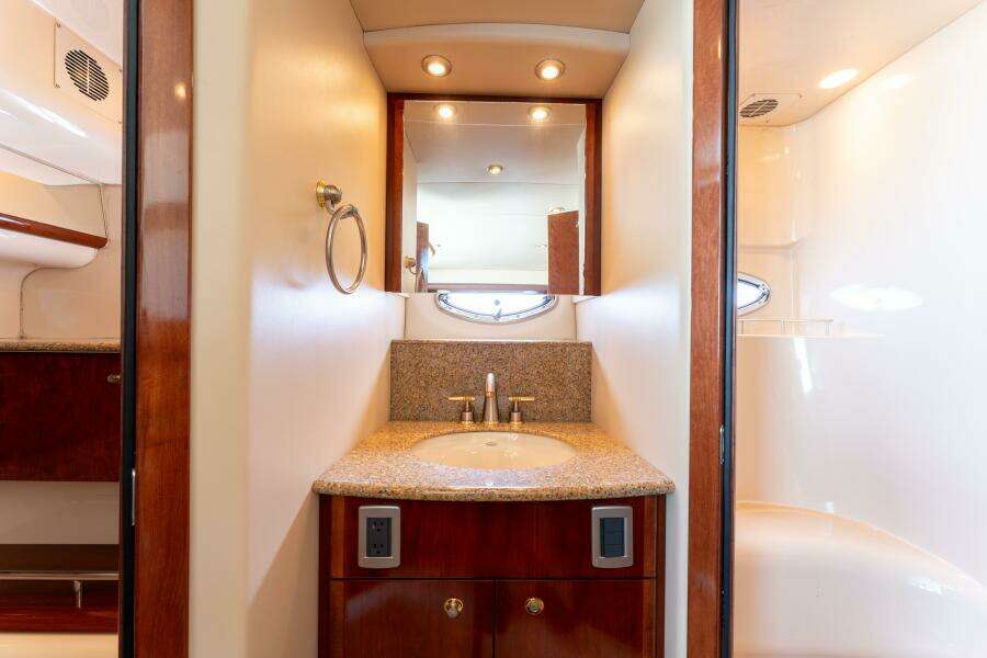47ft Meridian Yacht For Sale
