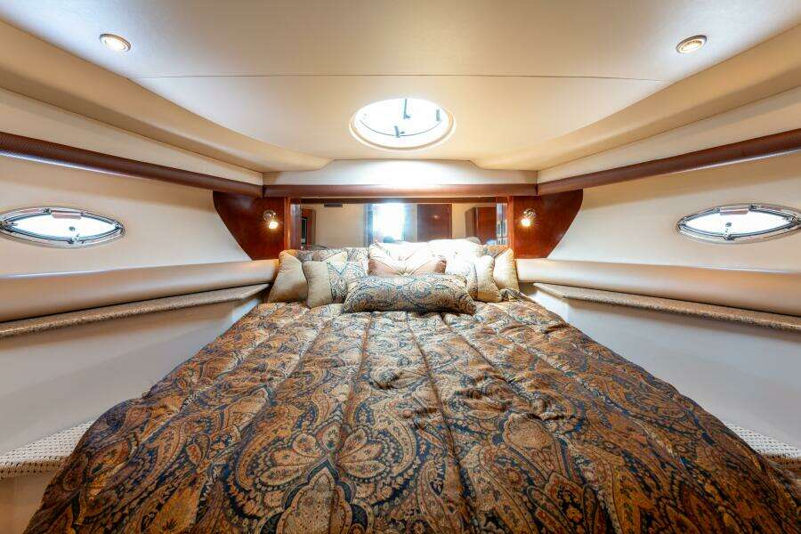 47ft Meridian Yacht For Sale