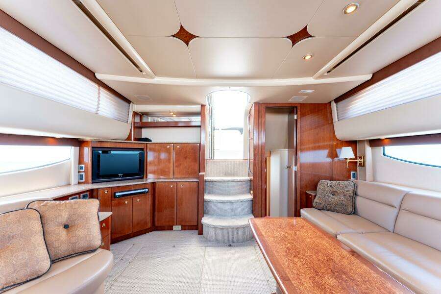 47ft Meridian Yacht For Sale