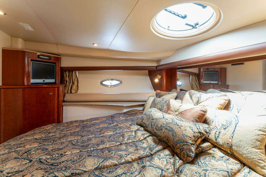 47ft Meridian Yacht For Sale