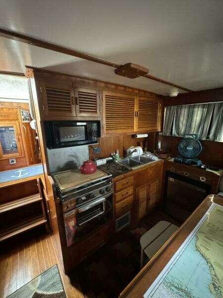 Scout 30ft Sundowner Tug Yacht For Sale