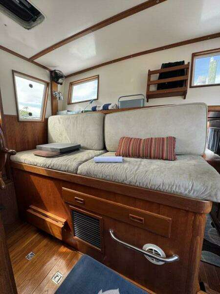 Scout 30ft Sundowner Tug Yacht For Sale