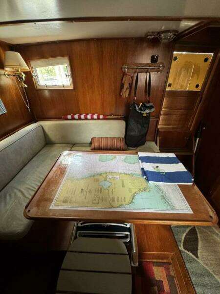 Scout 30ft Sundowner Tug Yacht For Sale