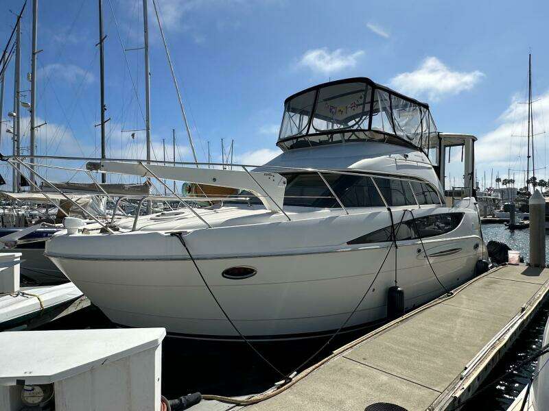 Invictus II 36ft Meridian Yacht For Sale