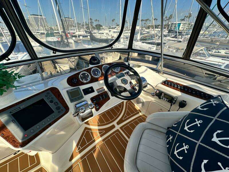 Invictus II 36ft Meridian Yacht For Sale