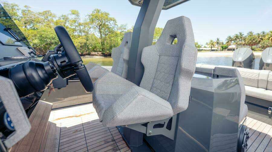 38ft Skipper Yacht For Sale