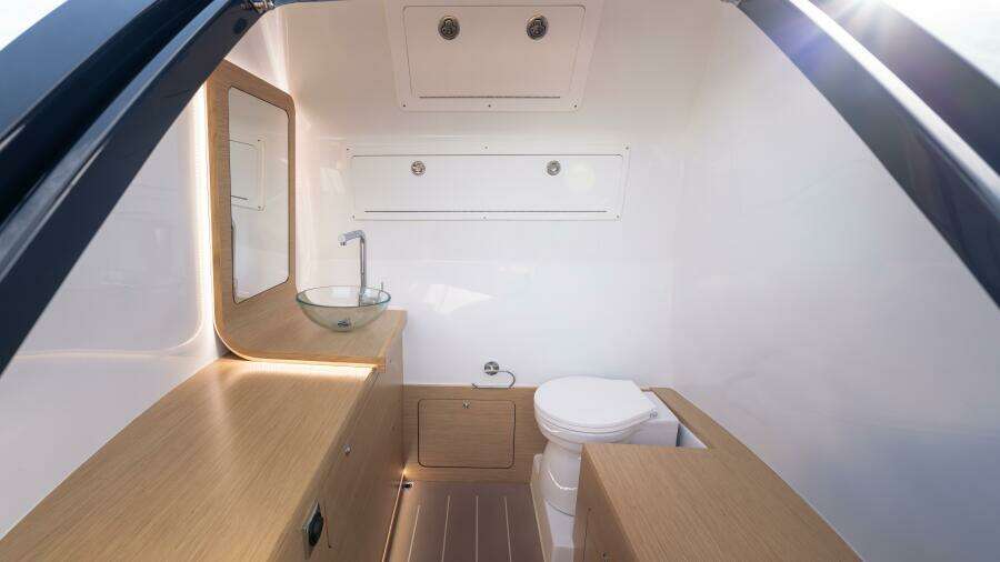 38ft Skipper Yacht For Sale