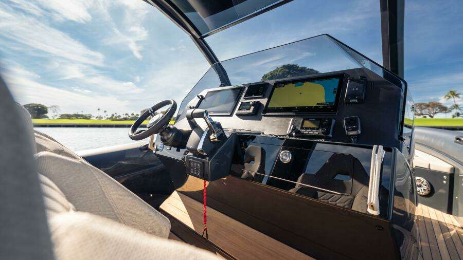 38ft Skipper Yacht For Sale