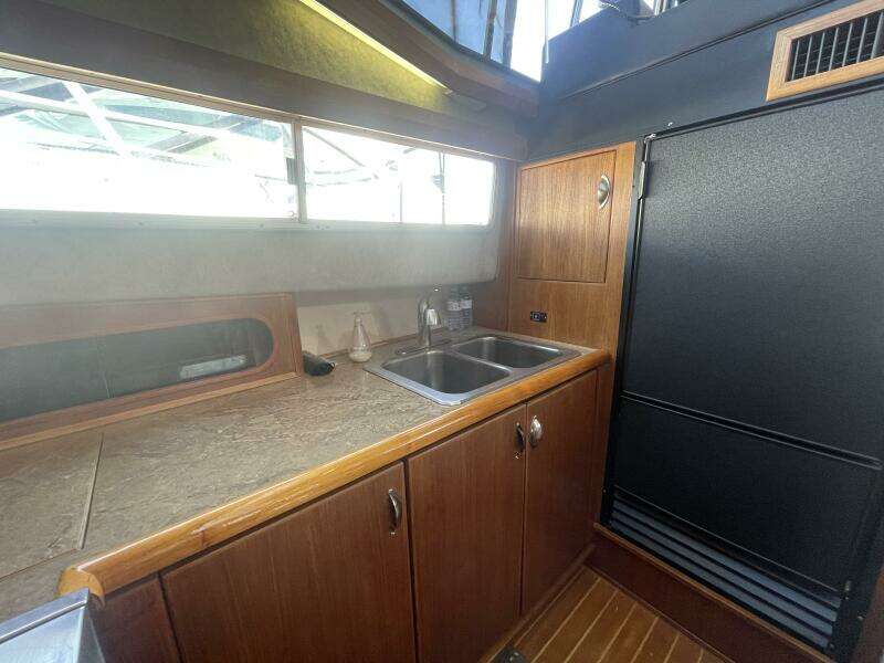 Miss Mary 38ft Bayliner Yacht For Sale