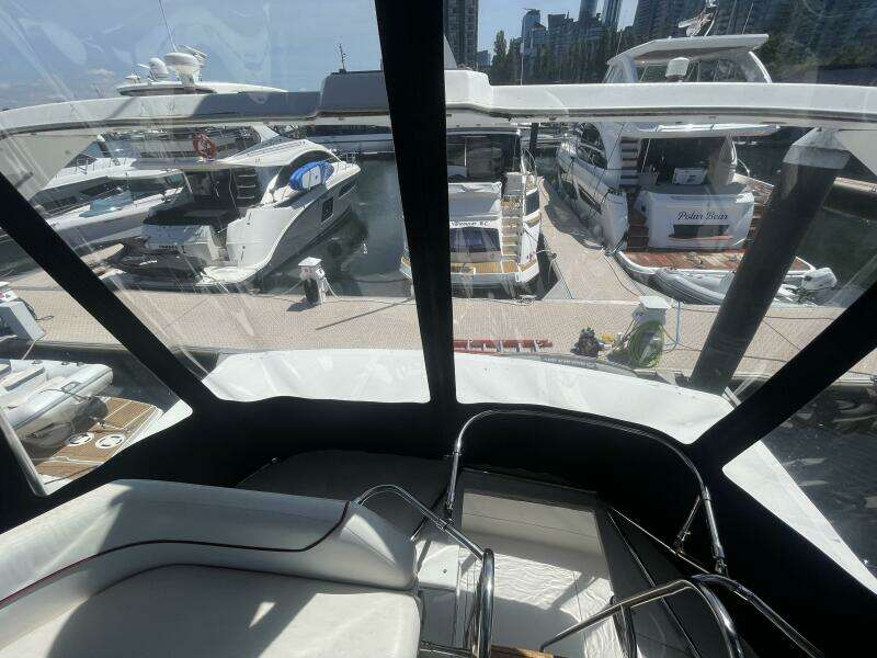 Miss Mary 38ft Bayliner Yacht For Sale