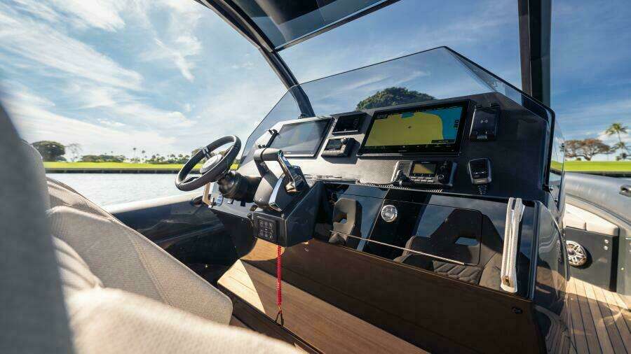 38ft Skipper Yacht For Sale