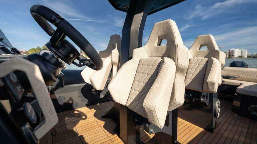 38ft Skipper Yacht For Sale