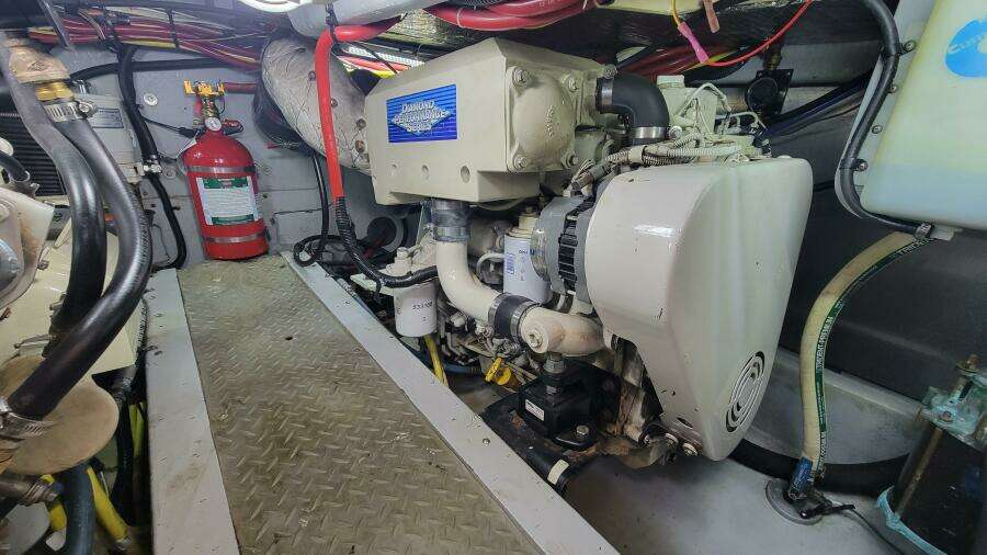 35ft Meridian Yacht For Sale