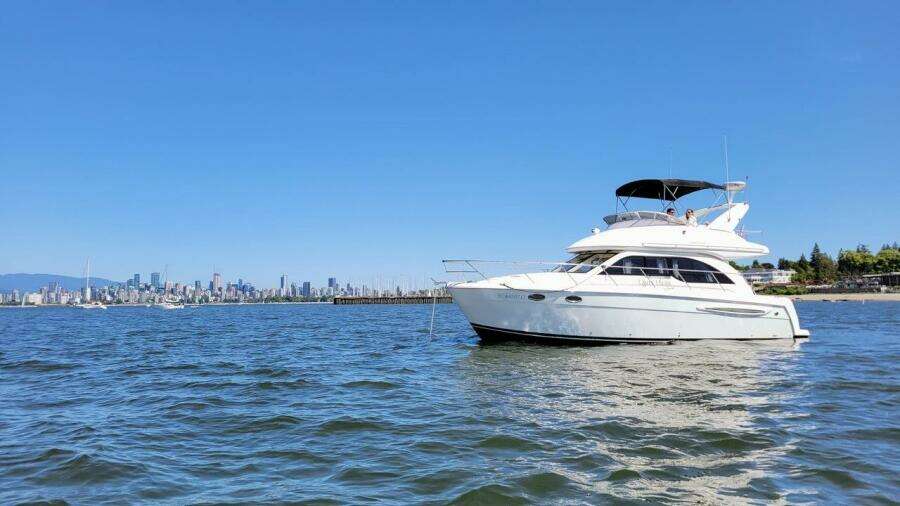 35ft Meridian Yacht For Sale