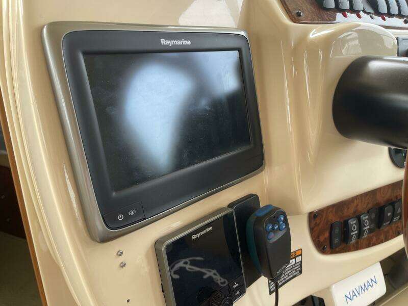 35ft Meridian Yacht For Sale