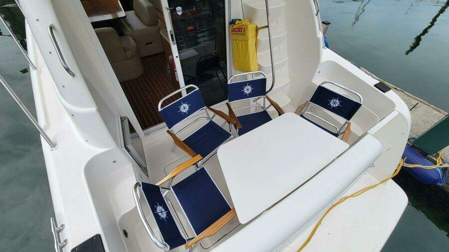 35ft Meridian Yacht For Sale