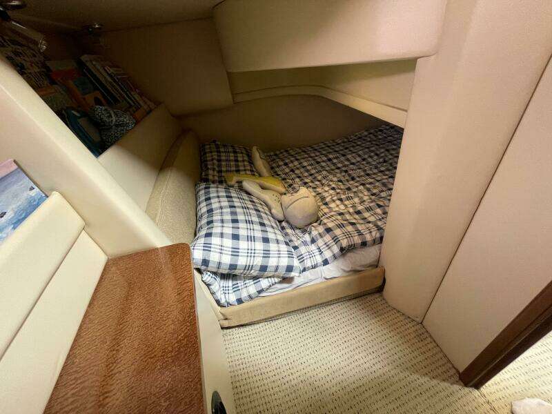 35ft Meridian Yacht For Sale