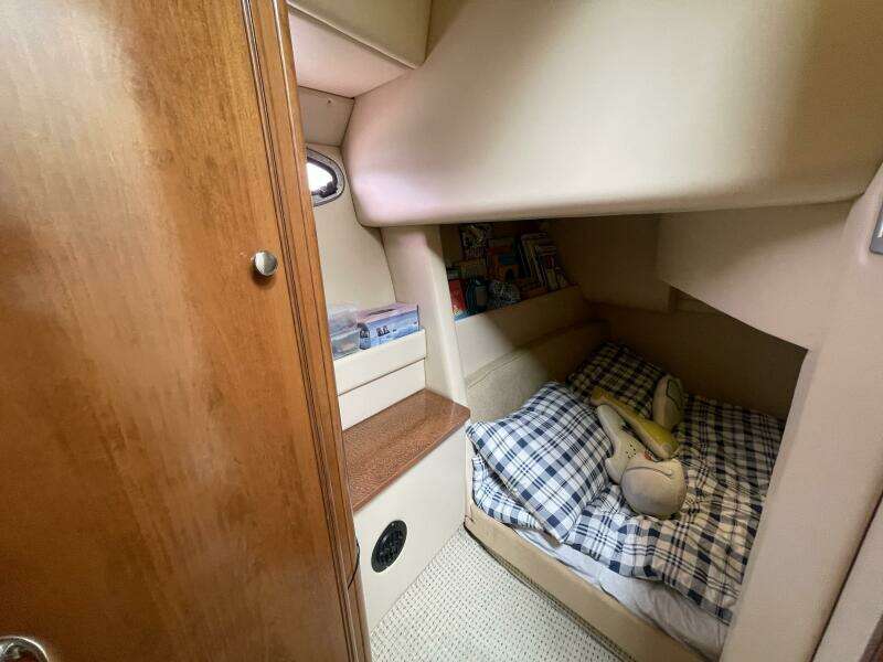35ft Meridian Yacht For Sale