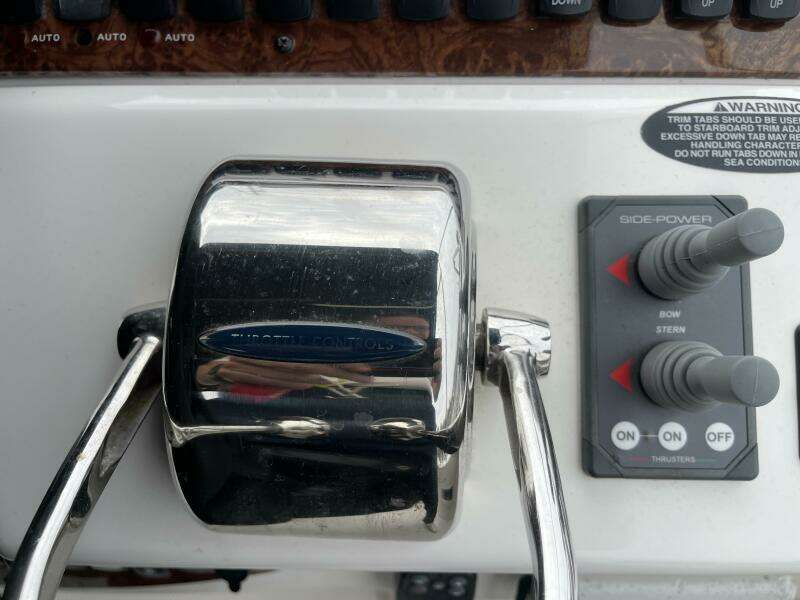 35ft Meridian Yacht For Sale