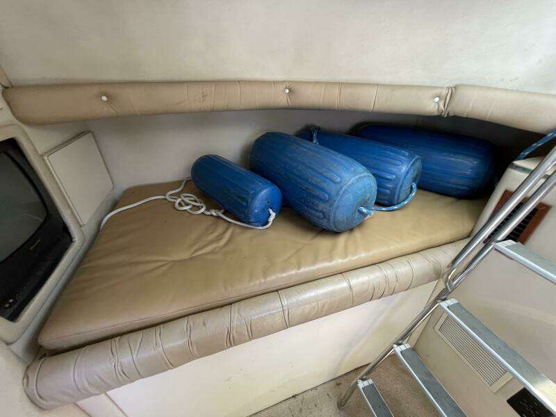 BROWN EYED GIRLS 63ft Sea Ray Yacht For Sale