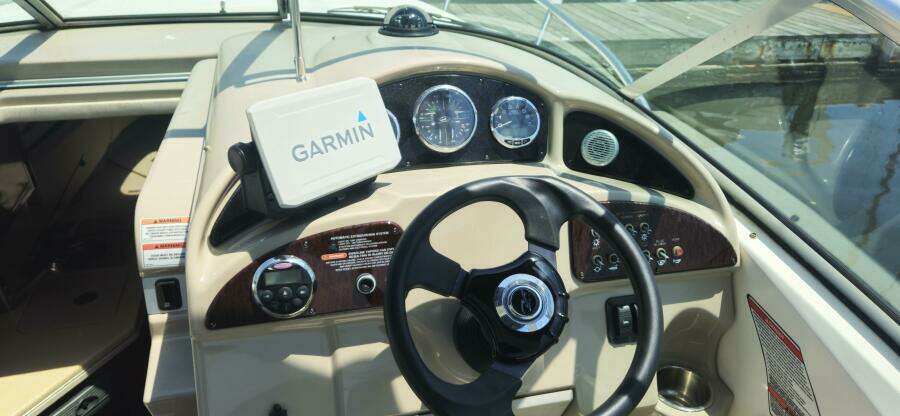28ft Sea Ray Yacht For Sale
